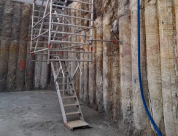 AndaimeRent - Montagem de torre de andaime com escada invertida